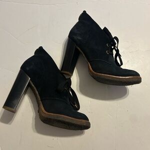 Tory Burch Black Lace Up suede  ankle Boots size 8.5